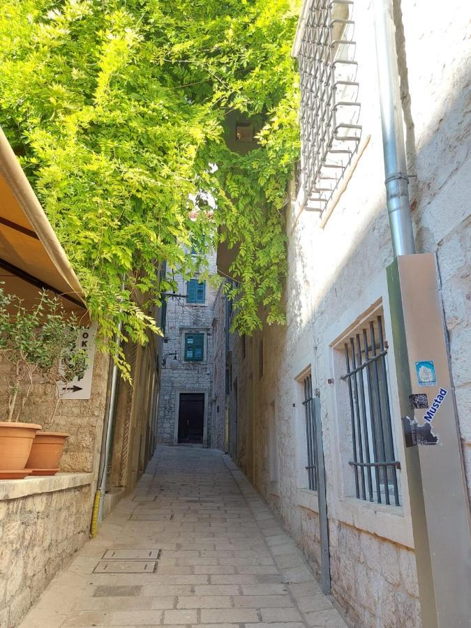 Central Palace Apartment Šibenik Exteriör bild
